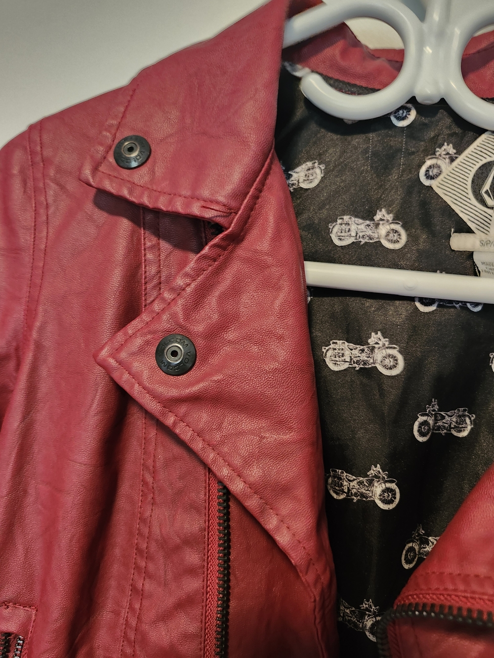 Volcom Faux Leather Jacket - Picture 5 of 10